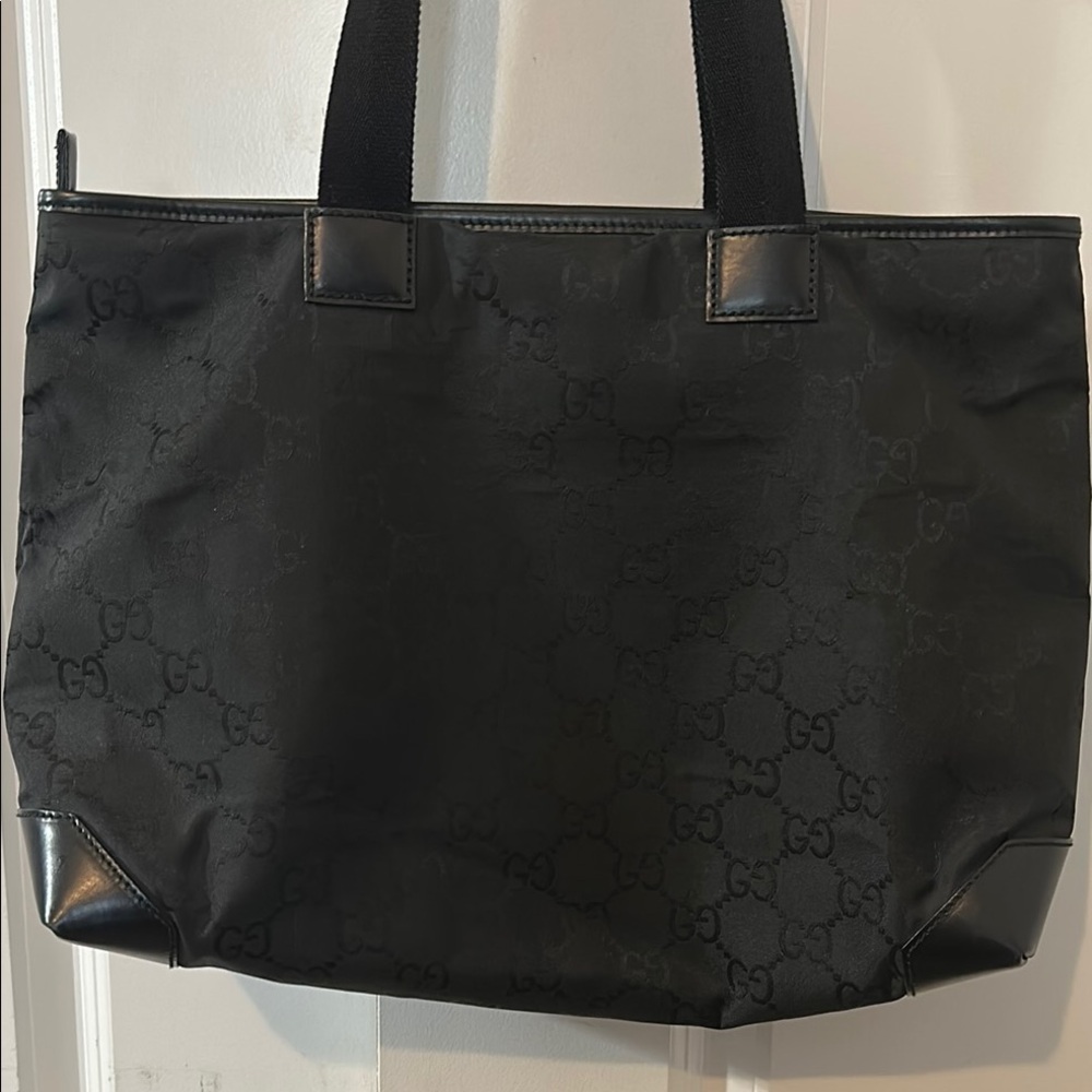 Gucci Black Canvas Tote Bag with Minimalist Design - Picture 2 of 15